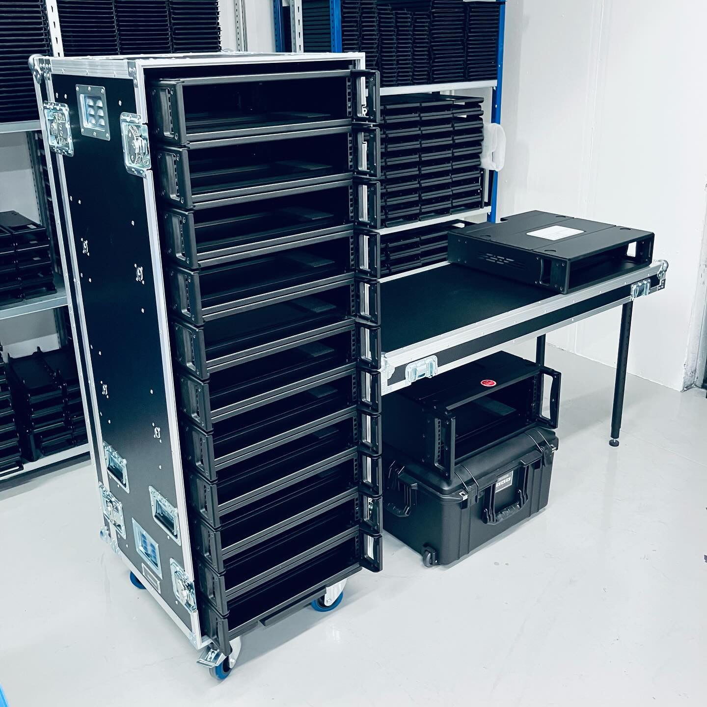 PTS 160 Cabinet
