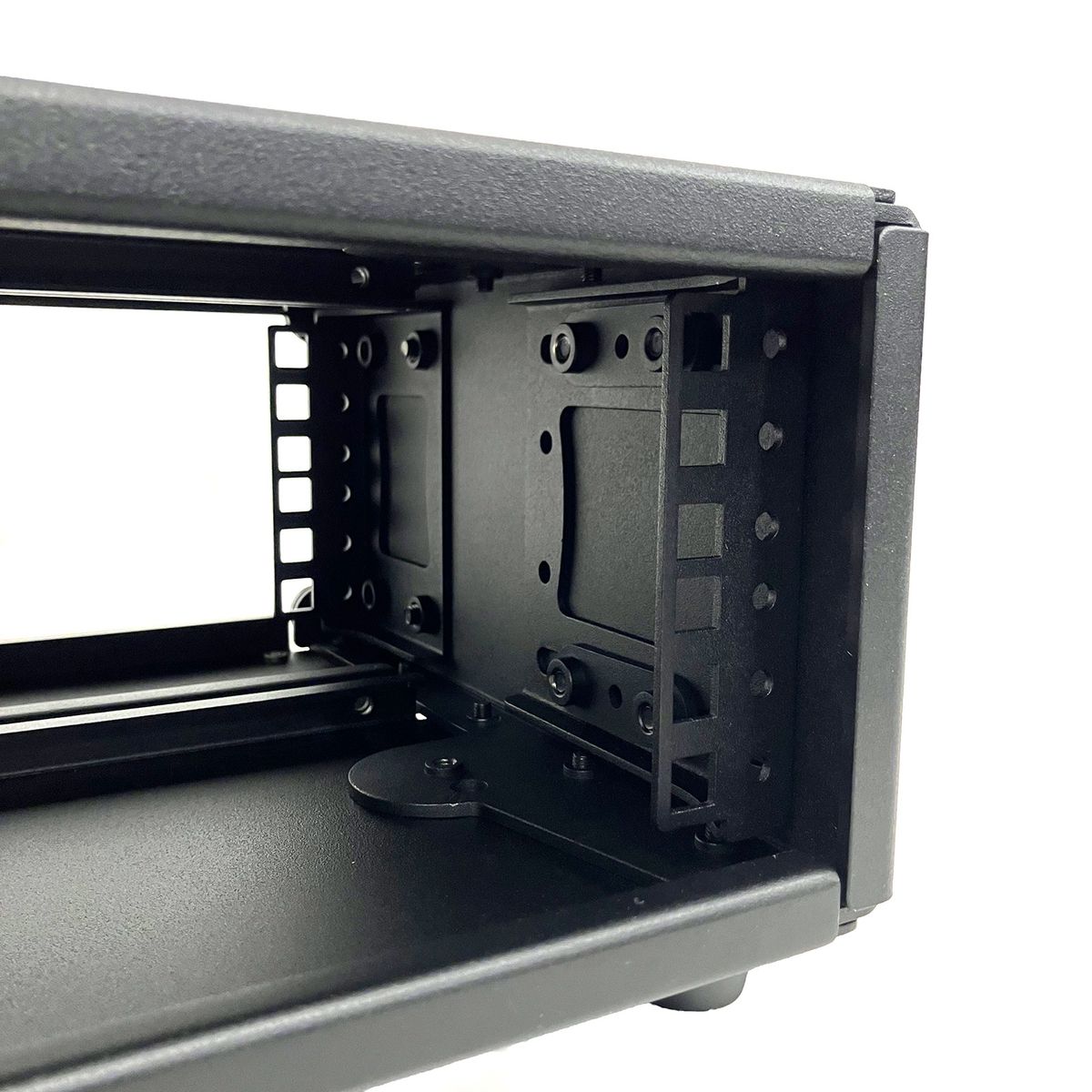 AluPro 2U - 10"